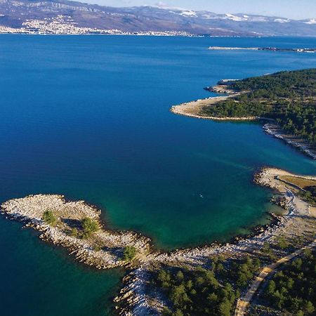 Gorgeous Apartment In Cizici With House Sea View Екстериор снимка
