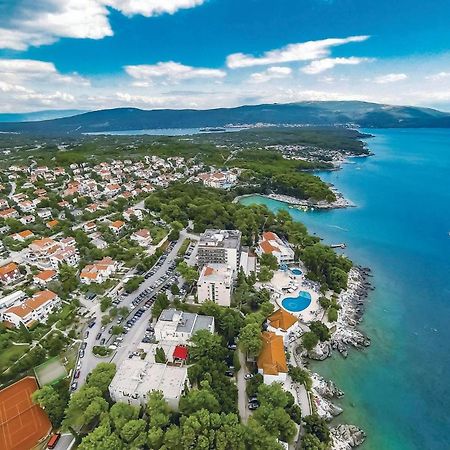 Gorgeous Apartment In Cizici With House Sea View Екстериор снимка