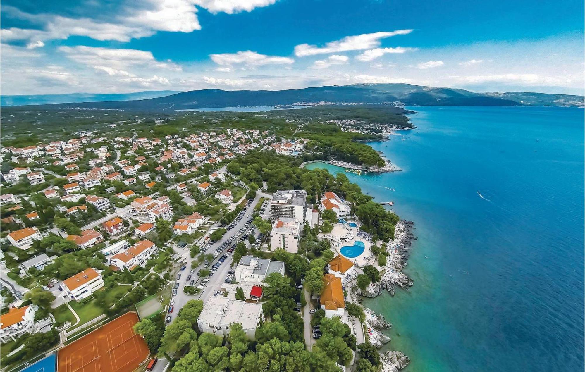 Gorgeous Apartment In Cizici With House Sea View Екстериор снимка